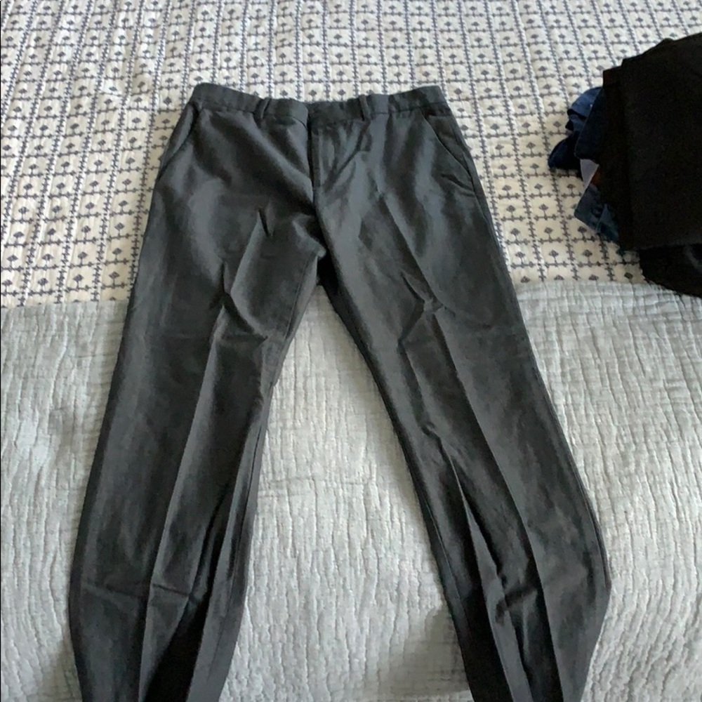 Perry Ellis Slim Fit Men’s Dress Pants
